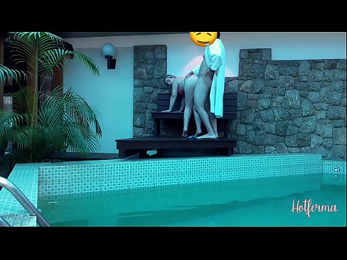 ❤️ Bosi fton shërbëtoren në pishinë, por nuk mundi t'i rezistonte një nxehtësie ❌ Video qij tek ne sq.super-vip.top ️❤